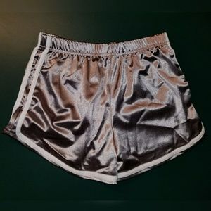 Shorts | Nwt Stretchy Silver White Shorts | Poshmark